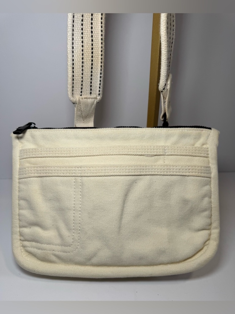 NICE Pack - The Particulars crossbody